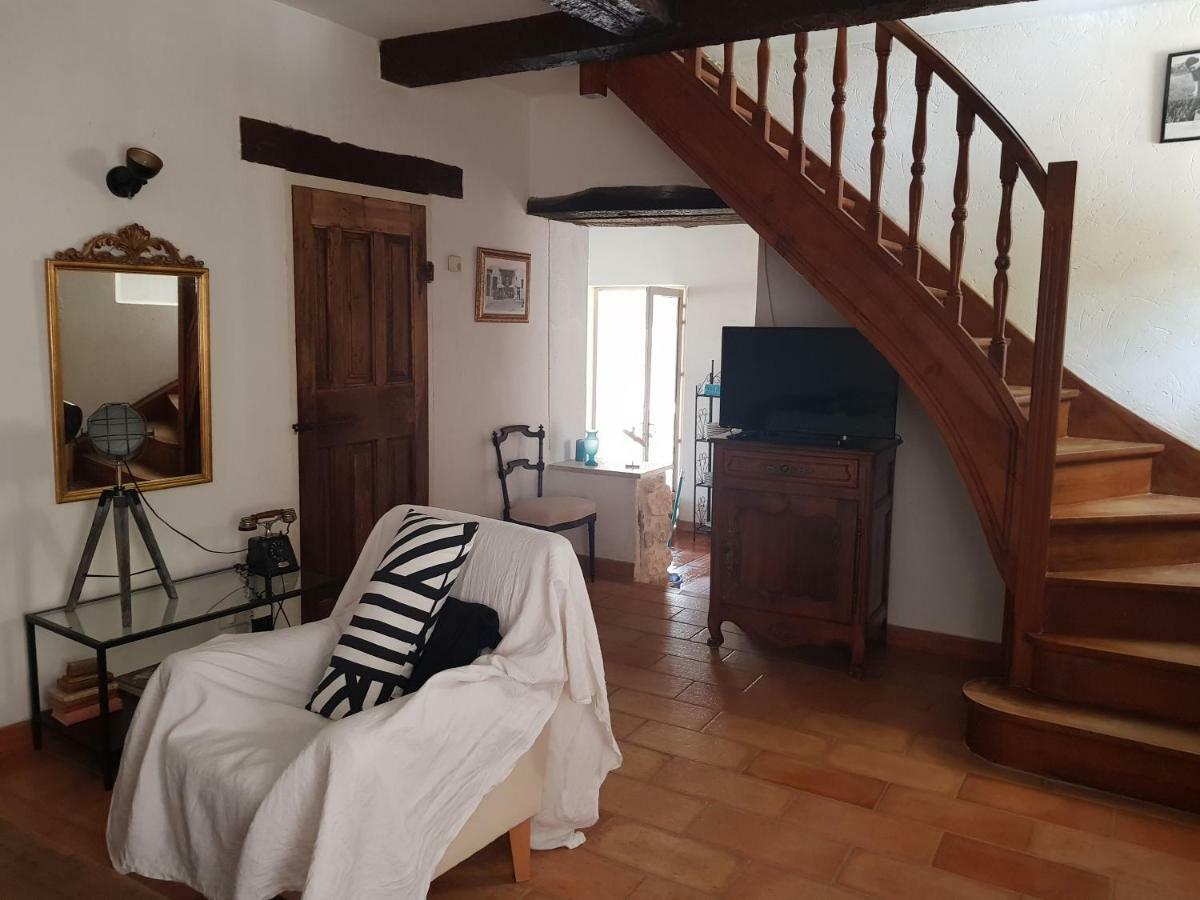 maison de charme en Luberon Grambois Extérieur photo